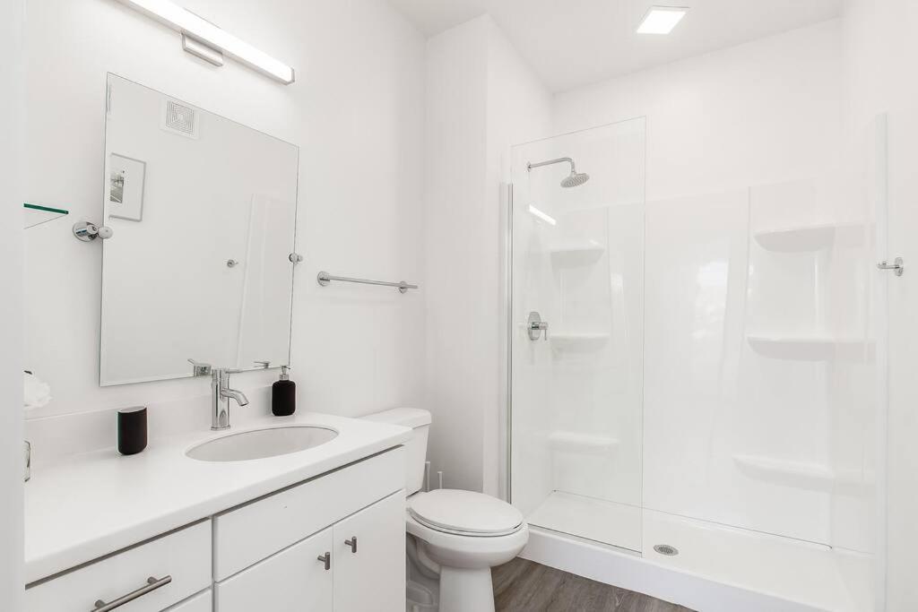 Brand New Gorgeous 1Br Apartment I Gym + Free Park 哥伦布 外观 照片