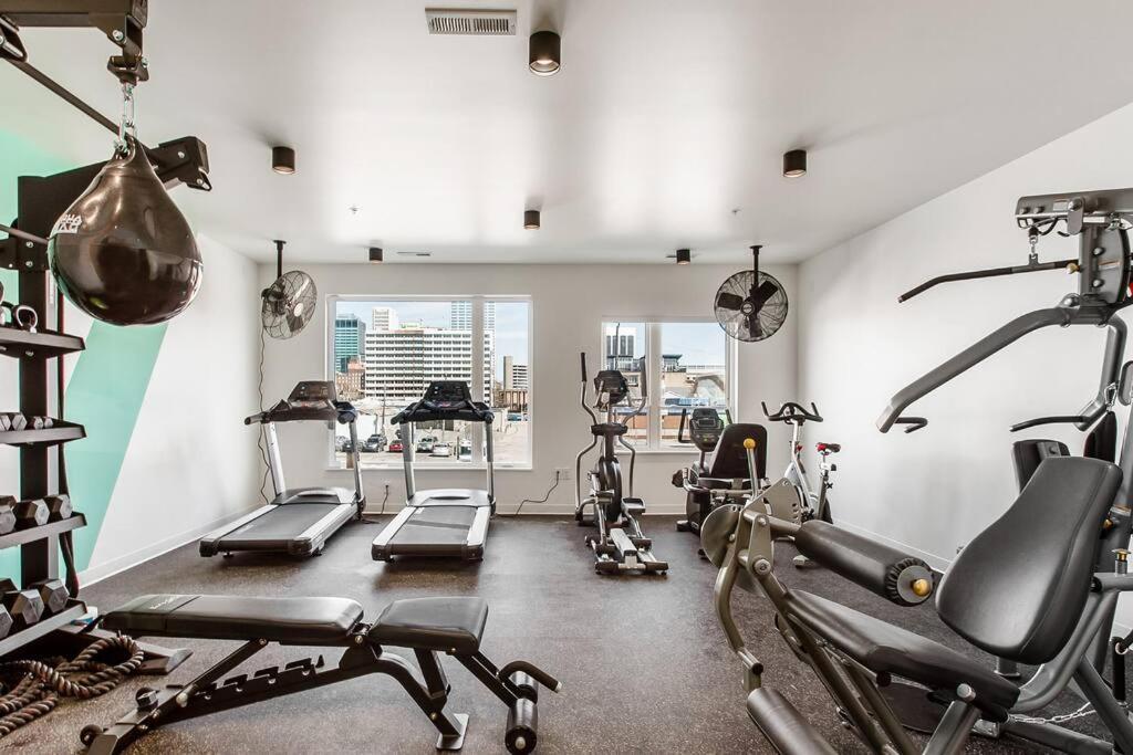 Brand New Gorgeous 1Br Apartment I Gym + Free Park 哥伦布 外观 照片